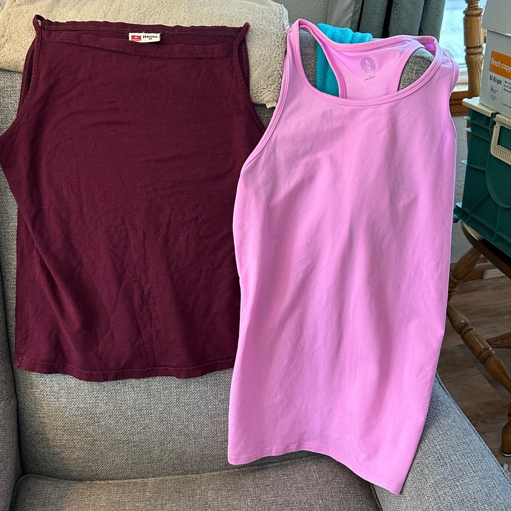 Vintage Hanes tank top & So brand tank top